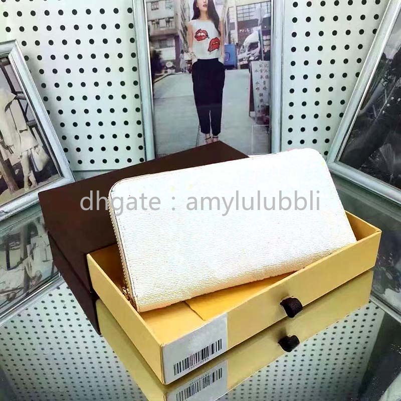 New Wholesale designer classic standard wallet fashion real leather long purse moneybag zipper pouch coin pocket note compartment, White check
New Wholesale designer classic standard wallet fashion real leather long purse moneybag zipper pouch coin pocket note compartment, White check