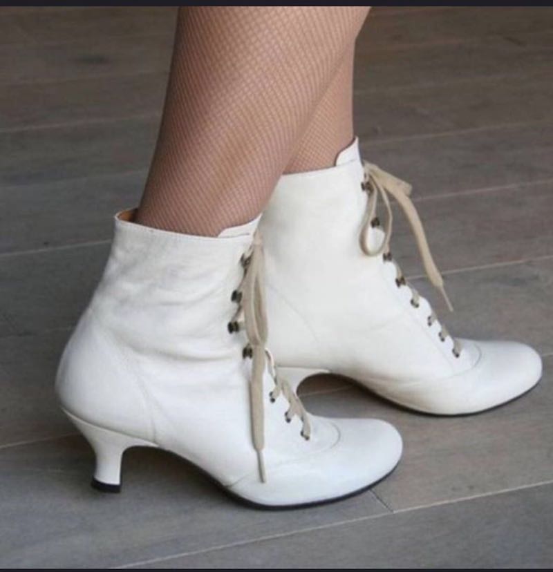New Women Winter Shoes Vintage Martin Booties Fashion Goblet High Heel Europe Style Lace Up Ankle Boots Cheap Shoes Big Size 35-43