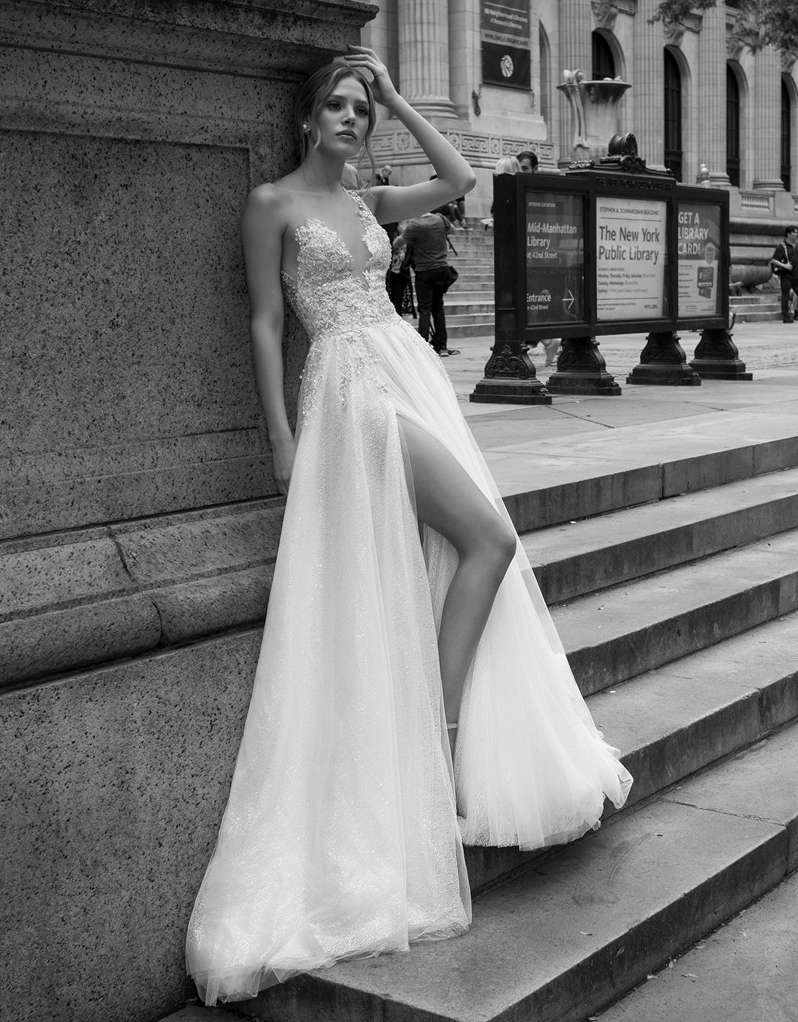 bohemia beach split wedding dresses sexy lace appliqued beads tulle sheer v neck boho wedding dress bridal gowns robe de marie