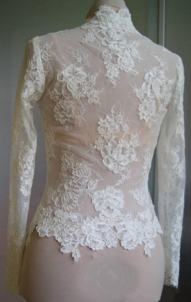 Vintage Wedding Wrap Bolero Jackets White Ivory Wedding Top Lace Long Sleeve Scalloped V Neck Custom Plus Size Bridal Accessories