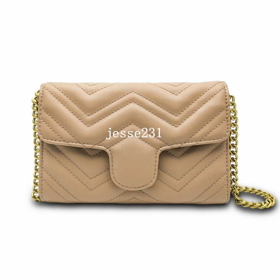 High Quality Pu leather Fashion Gold chain bag Cross body Pure color Female women handbag shoulder Messenger Bags 21cm*5cm*14cm, Red
High Quality Pu leather Fashion Gold chain bag Cross body Pure color Female women handbag shoulder Messenger Bags 21cm*5cm*14cm, Red