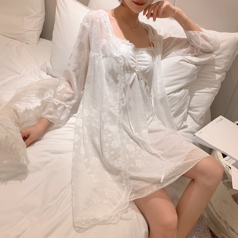 Luxury Lingerie Honeymoon Sexy Bathrobe Princess Dressing Gowns Sleep Set Womens Lounge Robe Sets Peniuar Nighty for Bride 2020
Luxury Lingerie Honeymoon Sexy Bathrobe Princess Dressing Gowns Sleep Set Womens Lounge Robe Sets Peniuar Nighty for Bride 2020