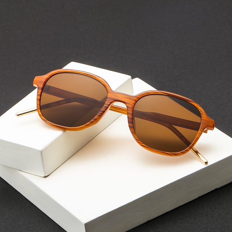 NEW Cat Eye Sunglasses Full Frame Women Men Colorful Transparent Retro Sunglass Rectangle Sun Glasses Female Candy Color Eyewears Z3329
NEW Cat Eye Sunglasses Full Frame Women Men Colorful Transparent Retro Sunglass Rectangle Sun Glasses Female Candy Color Eyewears Z3329