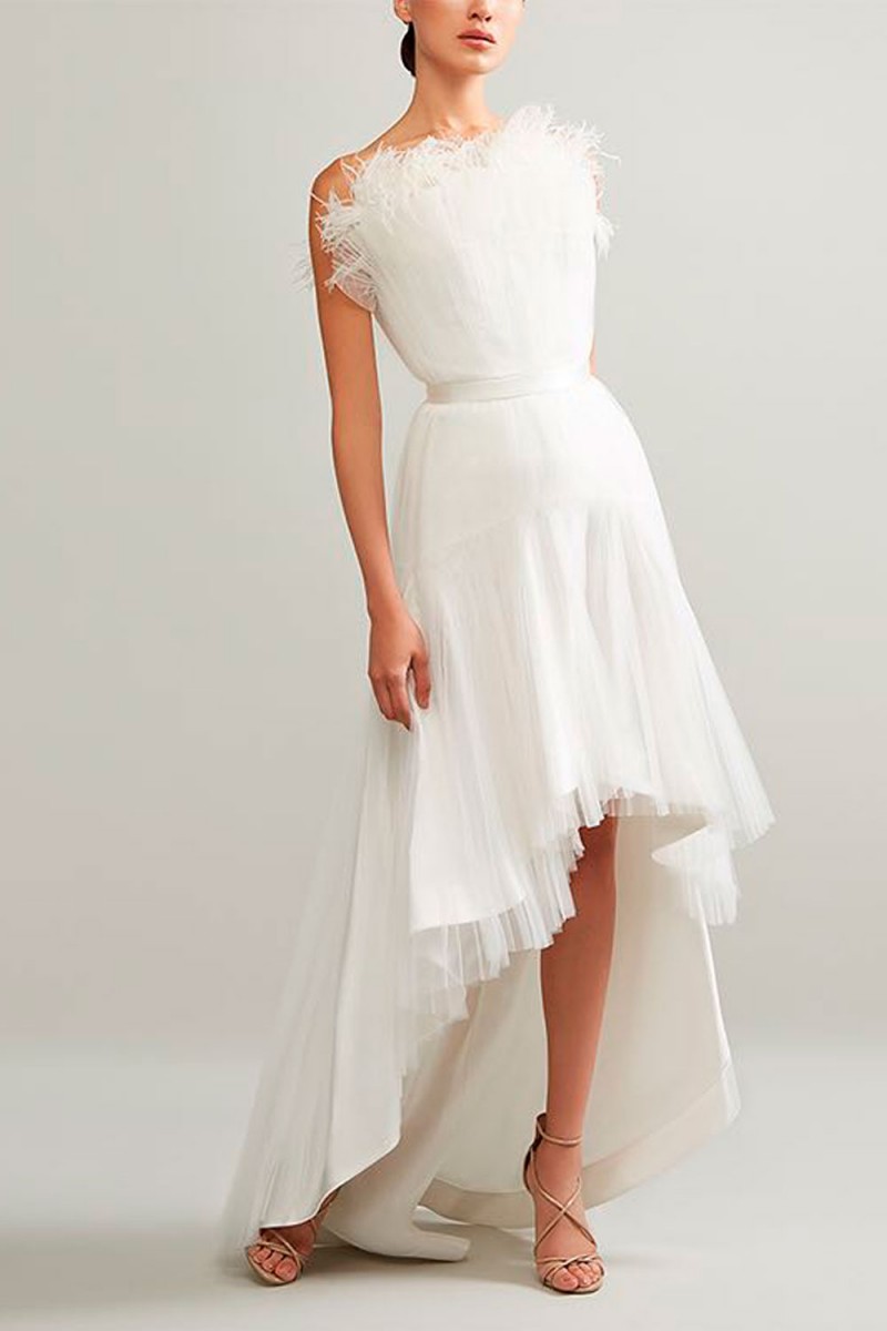 Ashi Studio 2019 Evening Dresses A Line Strapless Hi-Lo Sleeveless Lace Feather Ruffle Formal Prom Dress Arabic Special Occasion Gowns