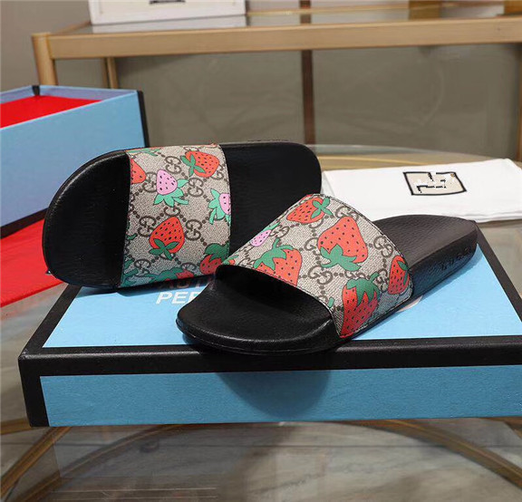 N38 latest new high-quality men women's fashion casual sandals slippers flip-flops popular high heels summer high-heeled slippers heel 4.5cm
N38 latest new high-quality men women's fashion casual sandals slippers flip-flops popular high heels summer high-heeled slippers heel 4.5cm