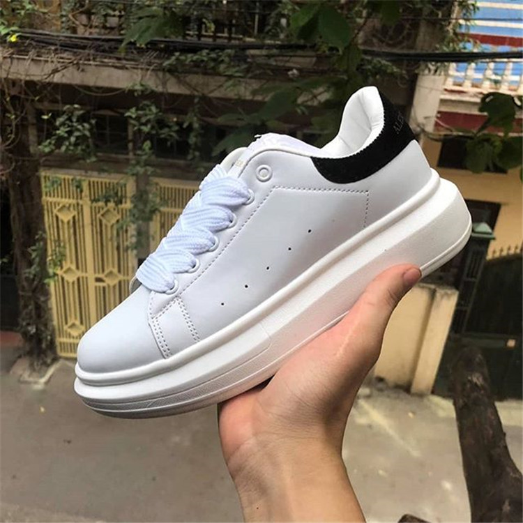 Desinger Women Men Casual Queen Dress Shoes for Men Platform Desingers Queens Shoes Leather Lace Up Wedding Daily Sneaker
Desinger Women Men Casual Queen Dress Shoes for Men Platform Desingers Queens Shoes Leather Lace Up Wedding Daily Sneaker