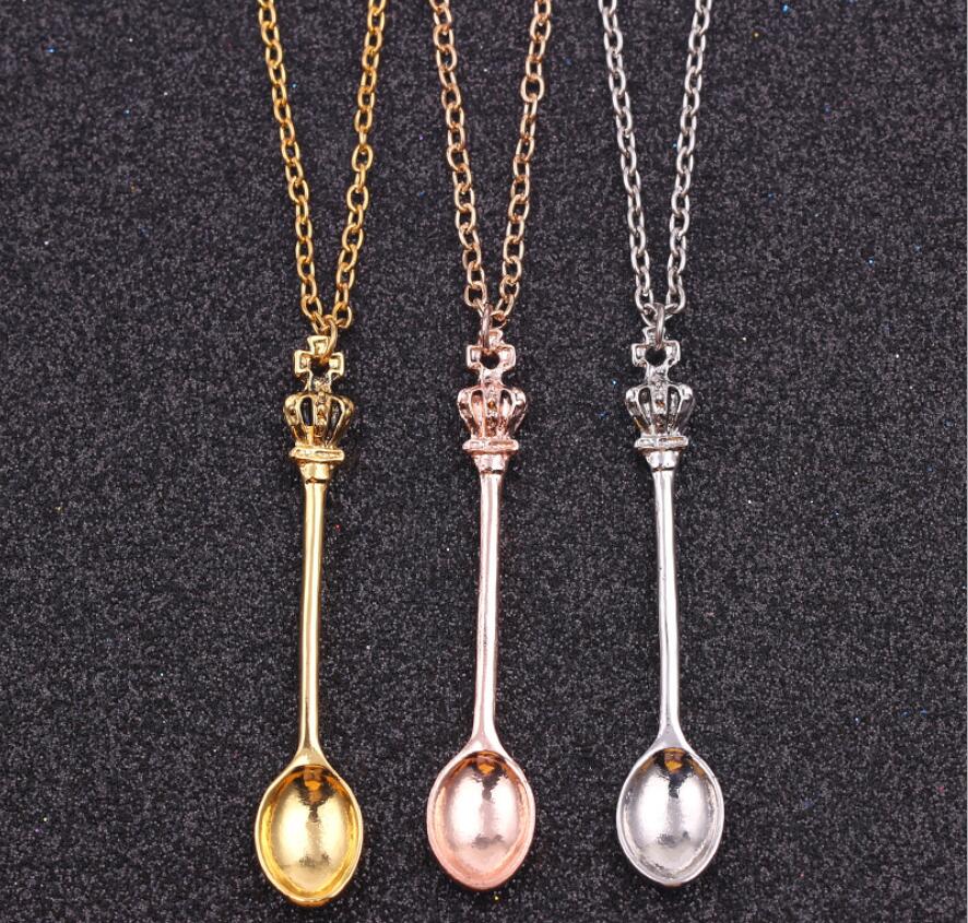 New jewelry crown mini teapot royal Alice snuff necklace crown spoon Pendant necklace 3 colors Free Ship, Silver
New jewelry crown mini teapot royal Alice snuff necklace crown spoon Pendant necklace 3 colors Free Ship, Silver