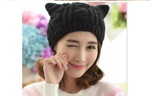 New South Korean hat, female autumn beret hat, winter winter knitwear hat, day cat, ear cat wool cap Free Delivery L542