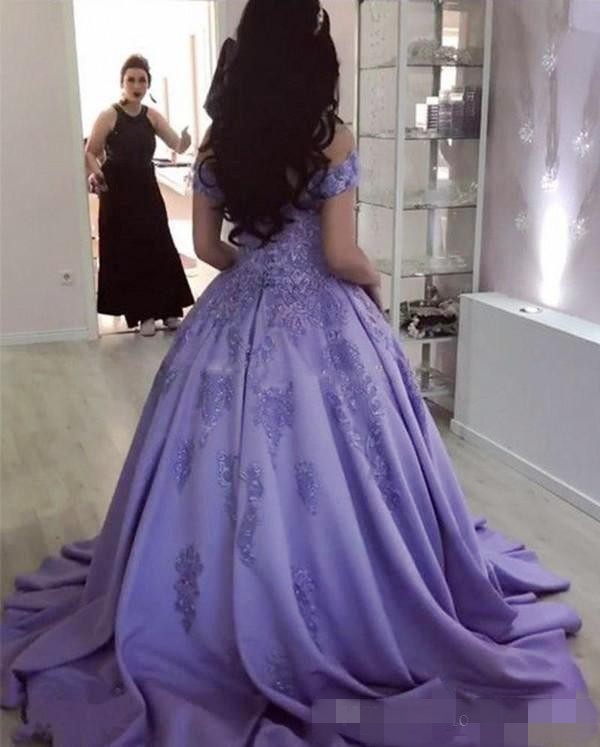2020 Lavender Prom Dresses Lace Applique Off the Shoulder Beaded Satin Custom Made Evening Gowns Celebrity Formal Occasion Wear