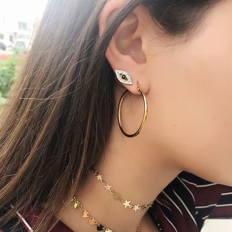 925 sterling silver star moon lighting stud earrings cute lovely girls stud delicate design 2020 minimal stud earrings silver jewelry
925 sterling silver star moon lighting stud earrings cute lovely girls stud delicate design 2020 minimal stud earrings silver jewelry