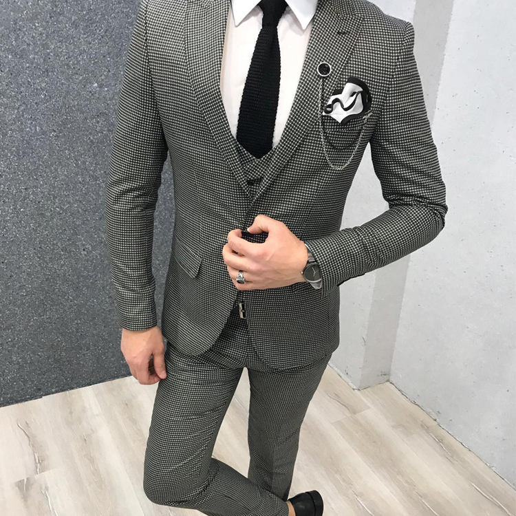 Classic Black And White Plaid Groom Wedding Tuxedos Slim Fit 3 Pieces Shawl Lapel Mens Pants Suits High Quality Designer Jackets