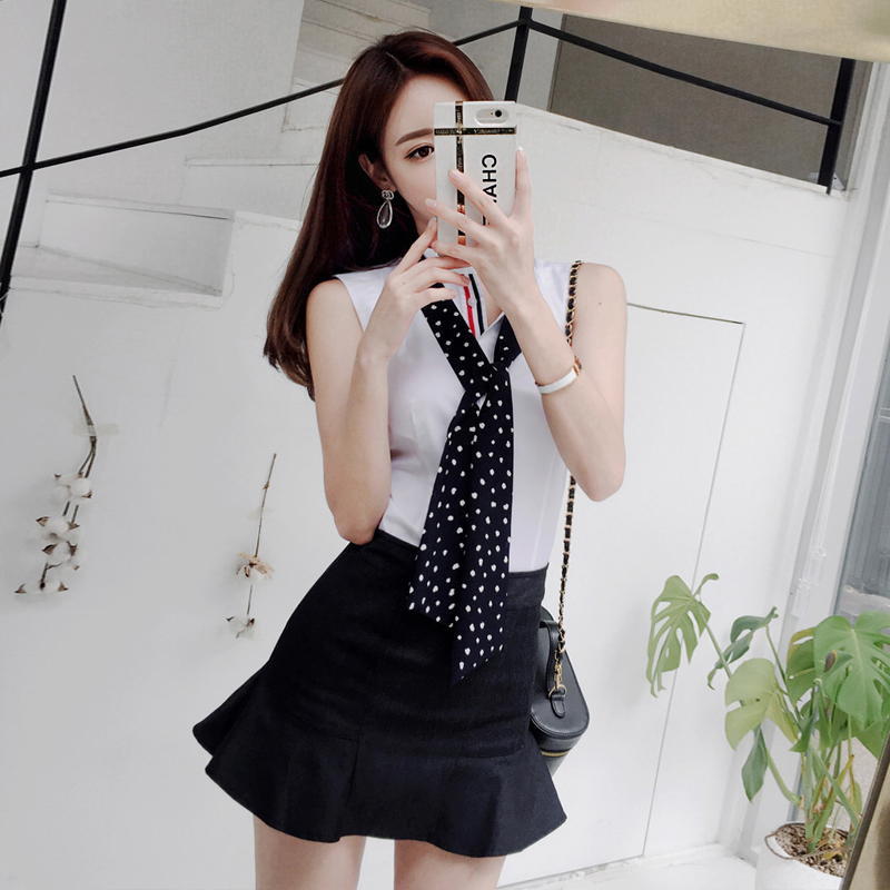 Fashion women elegant comfortable new arrival temperament sleeveless sexy basic shirt and slim mini skirt sweet 2 pieces set
Fashion women elegant comfortable new arrival temperament sleeveless sexy basic shirt and slim mini skirt sweet 2 pieces set