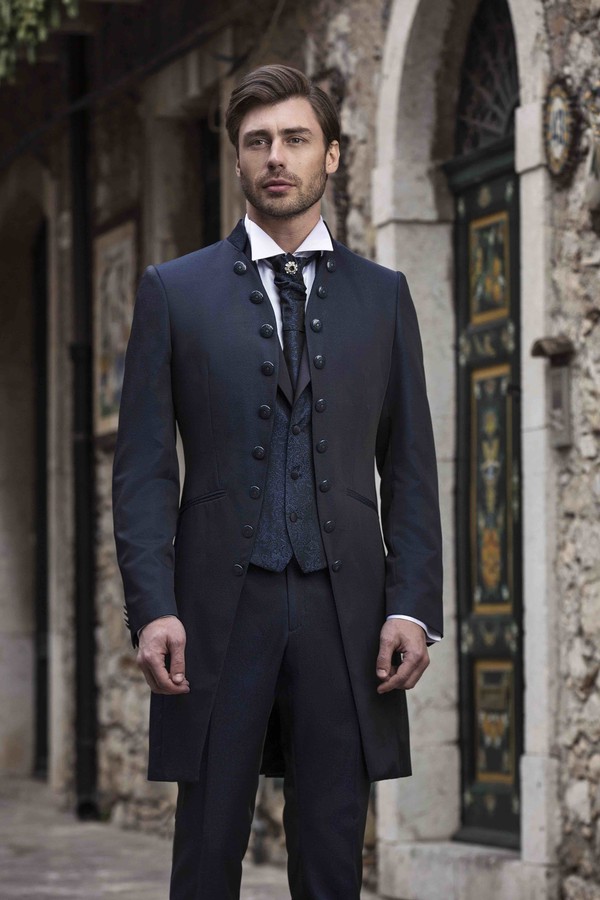 2019 Double-Breasted Groom Tuxedos Mandarin Lapel Slim Fit Mens Wedding Suits Formal Party Prom Suit Custom Made(Jacket+Vest+Pants)