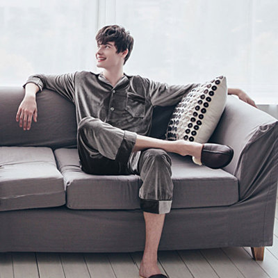 Men's Sleepwear Gold Velvet Couple Pajamas Suit Men Solid Cardigan Casual Comfortable Winter Women Pijamas Set Vintage Fashion