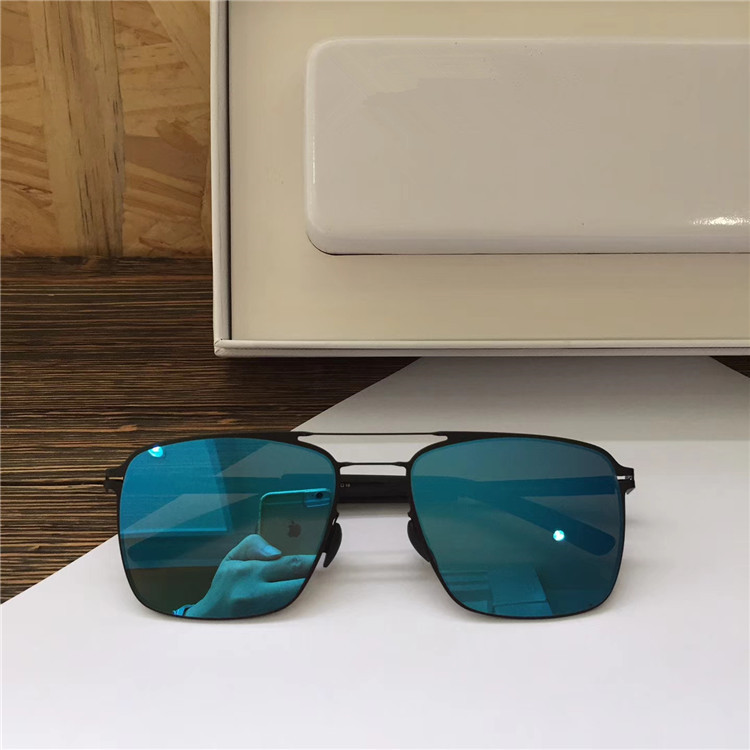 luxury- MYKITA Sunglasses FLAX Pilot Frame with Mirror Lens Ultra Light Frame Memory Alloy Sunglasses Cool Outdoor Design With Original Box
luxury- MYKITA Sunglasses FLAX Pilot Frame with Mirror Lens Ultra Light Frame Memory Alloy Sunglasses Cool Outdoor Design With Original Box
