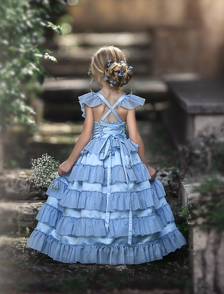 2020 Bohemian Flower Girl Dresses For Wedding Lace Appliqued Tiered Skirts Little Girls Pageant Dress Cake First Holy Communion Gowns
