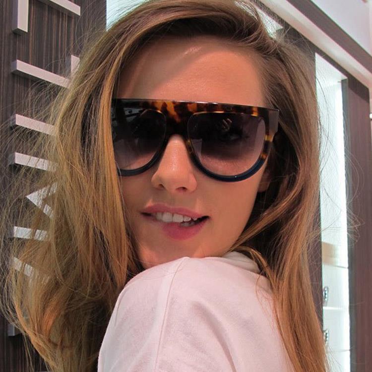 luxury women sunglasses fashion oval sun glasses uv protection lens shadow ladies tortoise blue sunglasses woman sunglasses
luxury women sunglasses fashion oval sun glasses uv protection lens shadow ladies tortoise blue sunglasses woman sunglasses