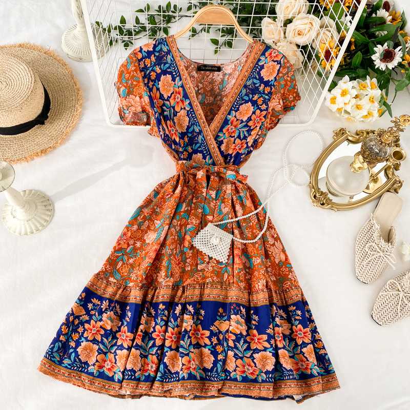 Boho 2020 vintage v neck floral print Slim short Dress summer beach sexy bandage dress Party vestidos Women a-line holiday, Floral 2
Boho 2020 vintage v neck floral print Slim short Dress summer beach sexy bandage dress Party vestidos Women a-line holiday, Floral 2