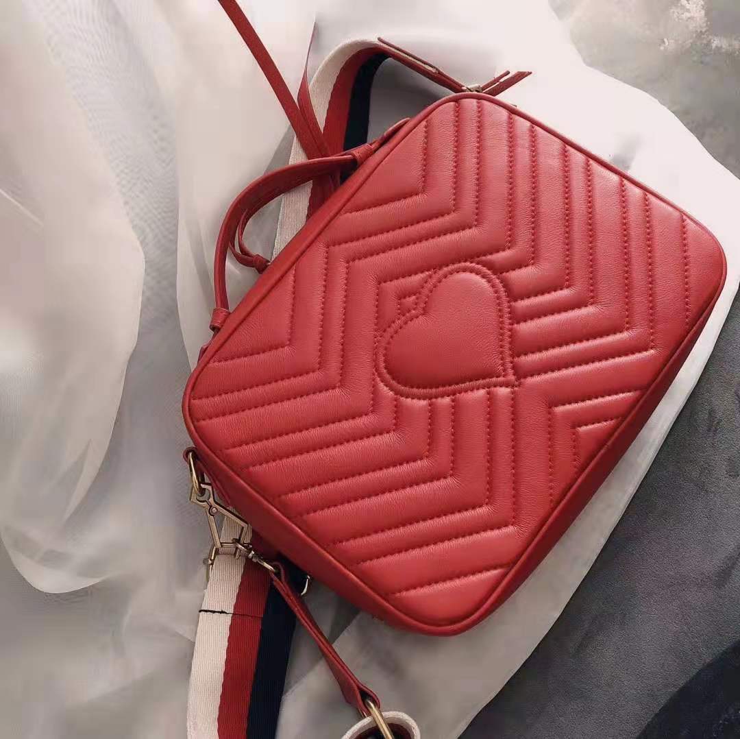 Freeship Ysiykiy Luxury Designer Style Crossbody Hot Handbag Women Classic Heart Lady Shoulder Bag Pu Leather New Sale Marmon Uhmwl, Red;black
Freeship Ysiykiy Luxury Designer Style Crossbody Hot Handbag Women Classic Heart Lady Shoulder Bag Pu Leather New Sale Marmon Uhmwl, Red;black