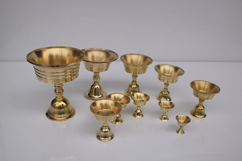 Retro Candle Holder Candelabrum Candlestick Golden Party Beautiful Copper Alloy Collectable Decor Festival Ornament Wholesale ZC0684 H260310