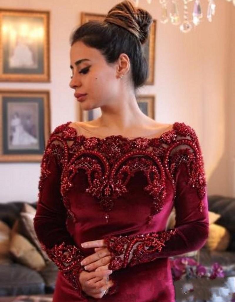 Saudi Arabic Dresses 2020 New Elegant Burgundy Velvet Long Sleeves Mermaid Evening Dresses Beaded Collar Dark Red Prom Gowns Vestido De