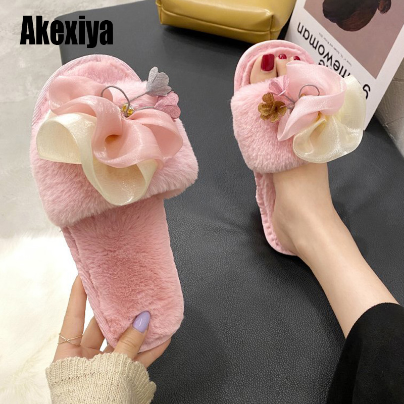 2020 Natural Fur Slippers Fashion Female Winter Slippers Women Warm Indoor Soft Large size Lady Home Shoes u311, Black
2020 Natural Fur Slippers Fashion Female Winter Slippers Women Warm Indoor Soft Large size Lady Home Shoes u311, Black