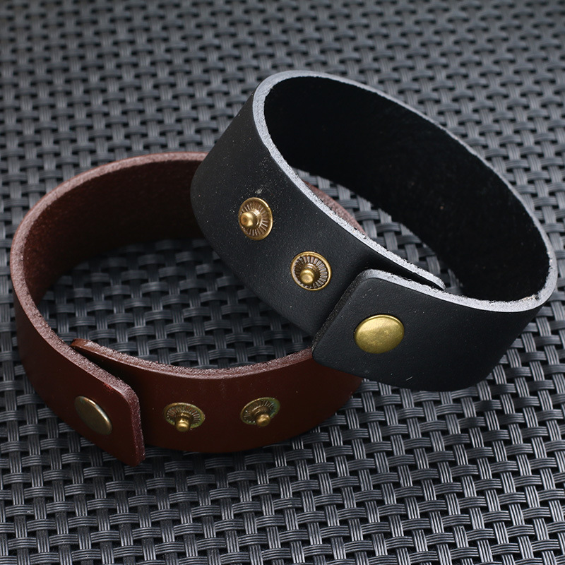 Adjustable Bohemian Style Brown and Black Leather Copper Buttons Charm Bracelet Bangle