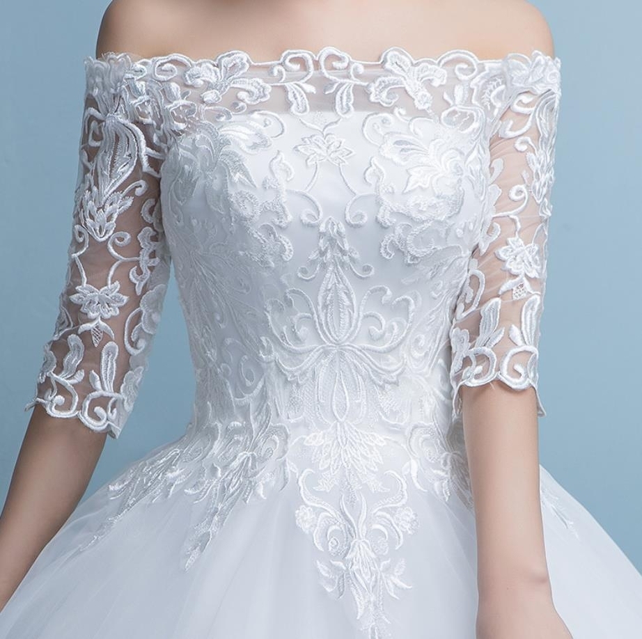Vintage White Lace A-line Wedding Dresses Off The Shoulder Half Sleeve Lace-up Back Floor Length Custom Made Plus Size Bridal Gowns