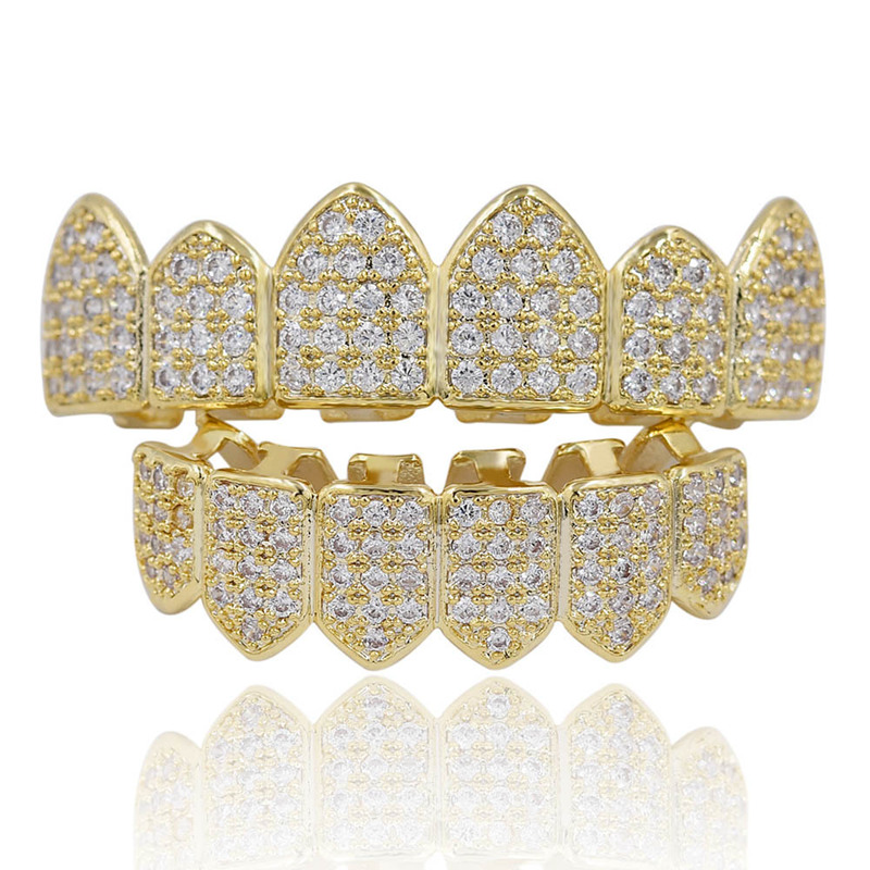 Luxury Bling Zircon Teeth Braces Street Fashion Rappers Men Women 18K Gold Rhodiium Plated Copper Hip Hop Grillz 2-Piece Set Vampire Teeth
Luxury Bling Zircon Teeth Braces Street Fashion Rappers Men Women 18K Gold Rhodiium Plated Copper Hip Hop Grillz 2-Piece Set Vampire Teeth
