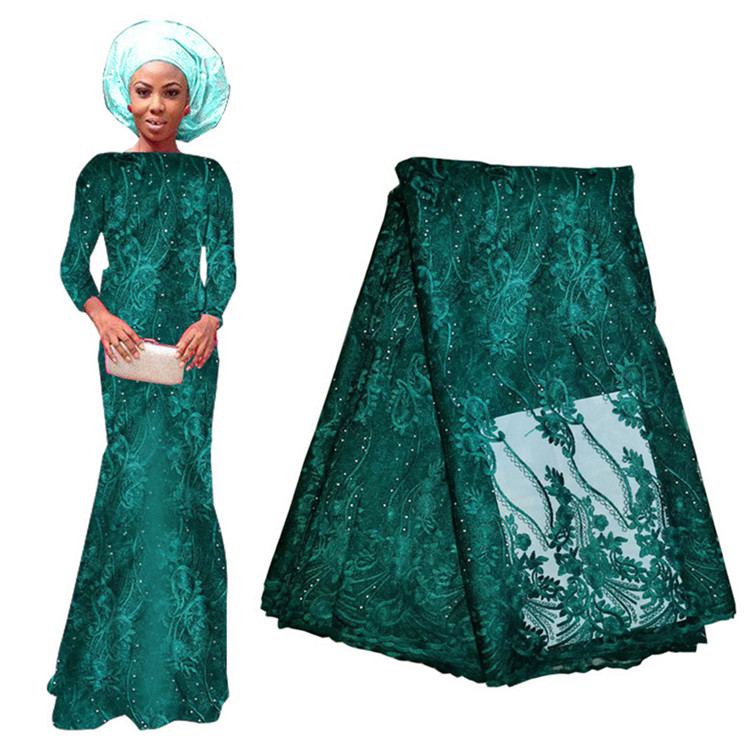 Luxury Embroidered Swiss Guipure Lace Fabric 2020 High Quality African Cord Lace Fabrics For Sewing Wedding Dress
Luxury Embroidered Swiss Guipure Lace Fabric 2020 High Quality African Cord Lace Fabrics For Sewing Wedding Dress