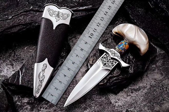 New D2 Fixed Blade Push Knife Outdoor USE Tactical Straight Self Defense Camping Pocket Knives UT85 UT88 UT121 AD15 AD10 BM42 BM51 BM 3300 3
New D2 Fixed Blade Push Knife Outdoor USE Tactical Straight Self Defense Camping Pocket Knives UT85 UT88 UT121 AD15 AD10 BM42 BM51 BM 3300 3