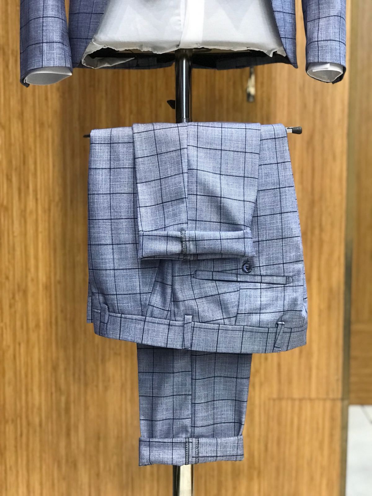 Classic Plaid Mens Wedding Tuxedos One Button Slim Fit Groom Wear Pinstripe Peaked Lapel 3 Pieces Men Designer Jackets