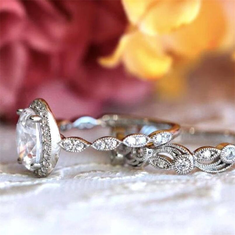 Unique Vintage Jewelry 925 Sterling Silver Oval Cut White Topaz CZ Diamond Gemstones Couple Ring Women Wedding Flower Bridal Ring Set Gift