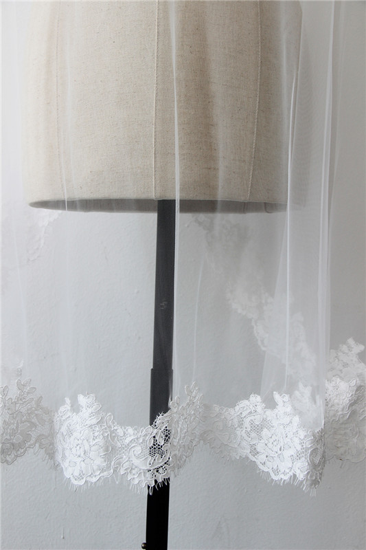 Cheap Short 1M One Layer Bridal Wedding Veils with Comb White/Ivory Appliqued Bridal Veils Free Shipping CPA815