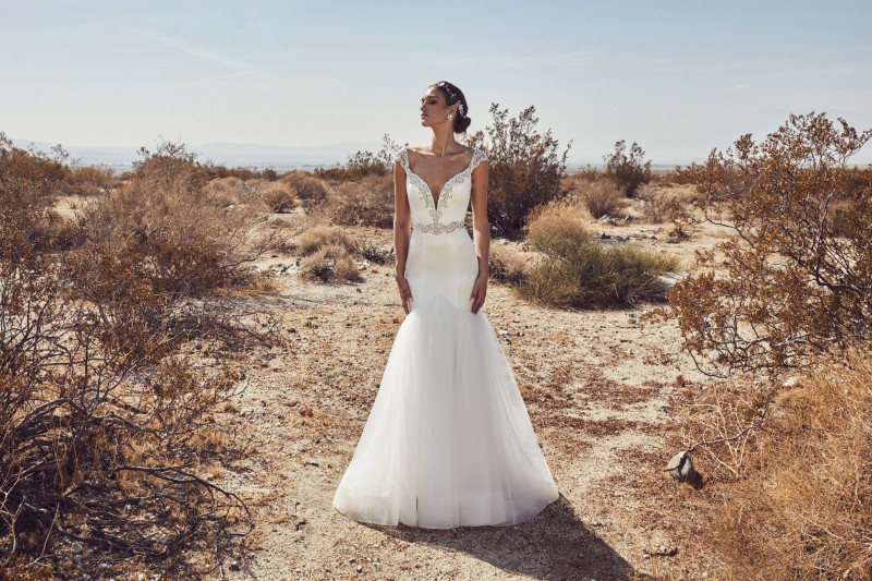 calla blanche mermaid wedding dresses v neck satin bridal gowns sleeveless backless crystal beach boho wedding dress custom