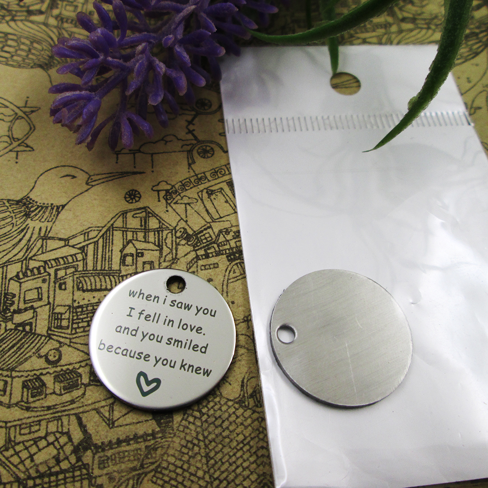 40pcs--"when i saw you i fell in love"stainless steel charms more style for choosing DIY Charms pendants for necklace
40pcs--"when i saw you i fell in love"stainless steel charms more style for choosing DIY Charms pendants for necklace