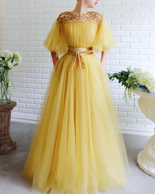 2020 Yellow Evening Dresses Jewel Neck A Line Lace Beaded Floor Length Fairy Prom Dress Tulle Evening Party Wear