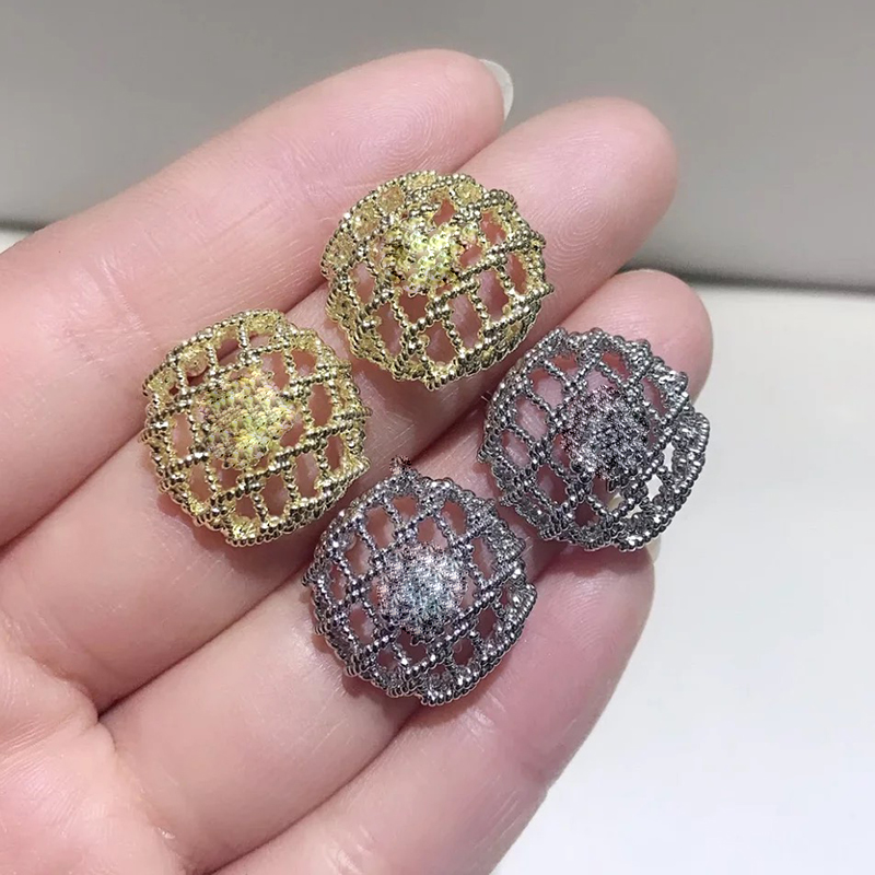 1.8CM C style Grid alloy silver needle earrings Europe and America ladies collection ear stud luxury jewelry accessories vip gift 2pair/lot, White
1.8CM C style Grid alloy silver needle earrings Europe and America ladies collection ear stud luxury jewelry accessories vip gift 2pair/lot, White