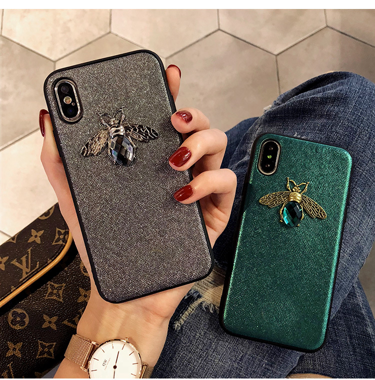 Luxury Brand Mobile Phone Case 11/11Pro/ X/Xs XR XSMax 7P/8P 7/8/6s/6/6s Plus /6 Plus bee creative fashion IPhone case 2 Color selectd
Luxury Brand Mobile Phone Case 11/11Pro/ X/Xs XR XSMax 7P/8P 7/8/6s/6/6s Plus /6 Plus bee creative fashion IPhone case 2 Color selectd