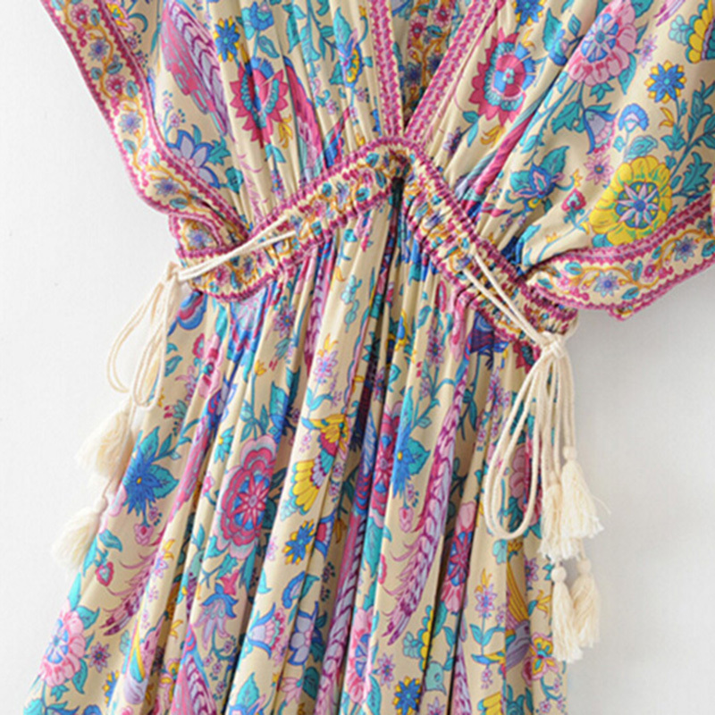 Boho Chic Summer Vintage Bird Floral Print Long Dress Women 2019 Fashion V Neck Lace Up Tassel Beach Dresses Vestidos Mujer Y19012102