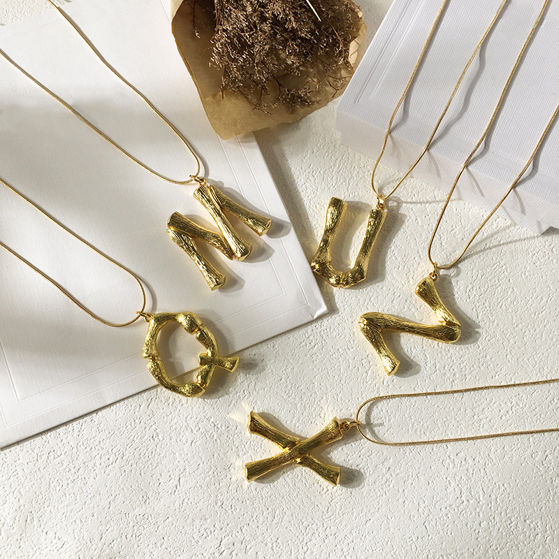 fashion Wholesale Selling Jewelry Street Beat English Letter Bamboo Pendant Snake Bone Necklace for woman
fashion Wholesale Selling Jewelry Street Beat English Letter Bamboo Pendant Snake Bone Necklace for woman