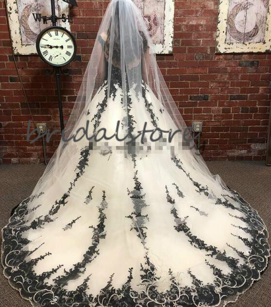Black With White Gothic Wedding Dresses Victorian Country Wedding Dress Off The Shoulder Halloween Bohemian Bridal Gowns Illusion Back 2020