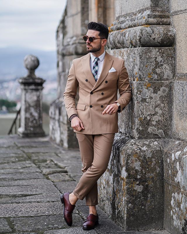 New Double Breasted Men Tuxedos Groom Wedding Suits Slim Fit Peaked Lapel Mens Suit 2 Pieces Coat Pants (jacket+Pants)