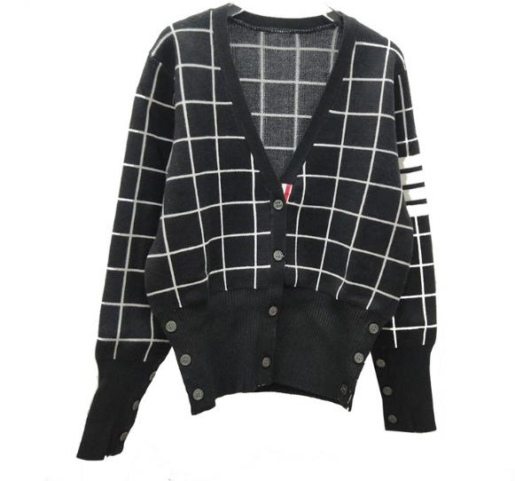 2020 New Womens Sweater spring autumn Black Plaid V-neck Slim Knit Cardigan women' knitted coat top
2020 New Womens Sweater spring autumn Black Plaid V-neck Slim Knit Cardigan women' knitted coat top