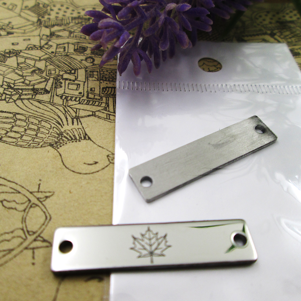 40pcs--"Maple Leaf Connector"stainless steel charms more style for choosing DIY Charms pendants for necklace
40pcs--"Maple Leaf Connector"stainless steel charms more style for choosing DIY Charms pendants for necklace