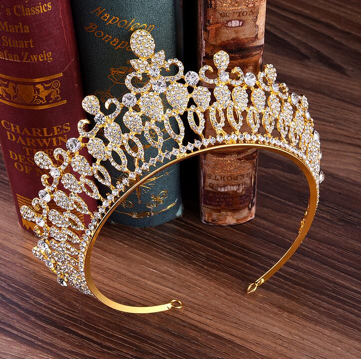 Best-selling fashion high-end bride wedding crown Queen's luxury crown Alloy rhinestone multi-color party dinner dress jewelry free shipping
Best-selling fashion high-end bride wedding crown Queen's luxury crown Alloy rhinestone multi-color party dinner dress jewelry free shipping