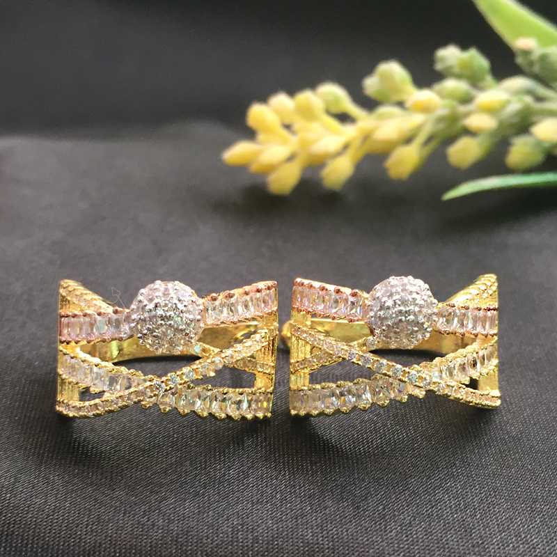 Hoop & Huggie Lanyika Fashion Jewelry Avant-garde Distinctive Artistic Universe Micro Plated Party Earrings Anniversary Daily Gift
Hoop & Huggie Lanyika Fashion Jewelry Avant-garde Distinctive Artistic Universe Micro Plated Party Earrings Anniversary Daily Gift