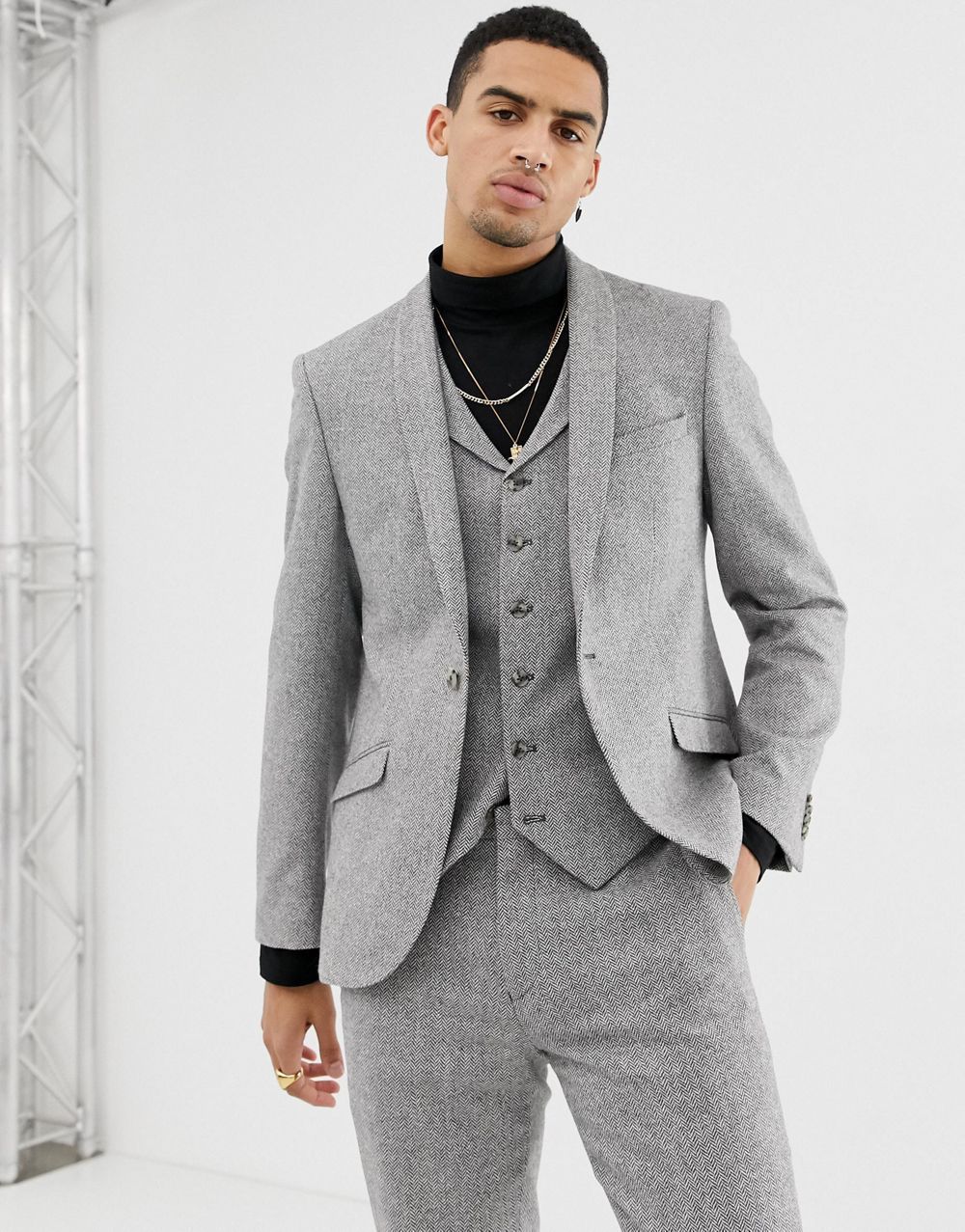 Mens Light Gray Mens Suits Herringbone 3 Piece Suits Wool Vintage Wedding Tailored Fit One Button Formal Occasion Suits Party Wear