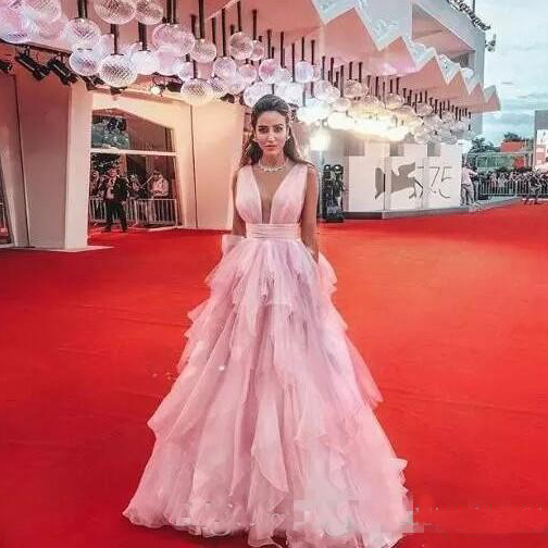 Cascading Ruffles Prom Dresses Sheer Deep V Neck Sweep Train Draped Long Formal Evening Party Gowns Celebrity Wear Red Carpet Dresses