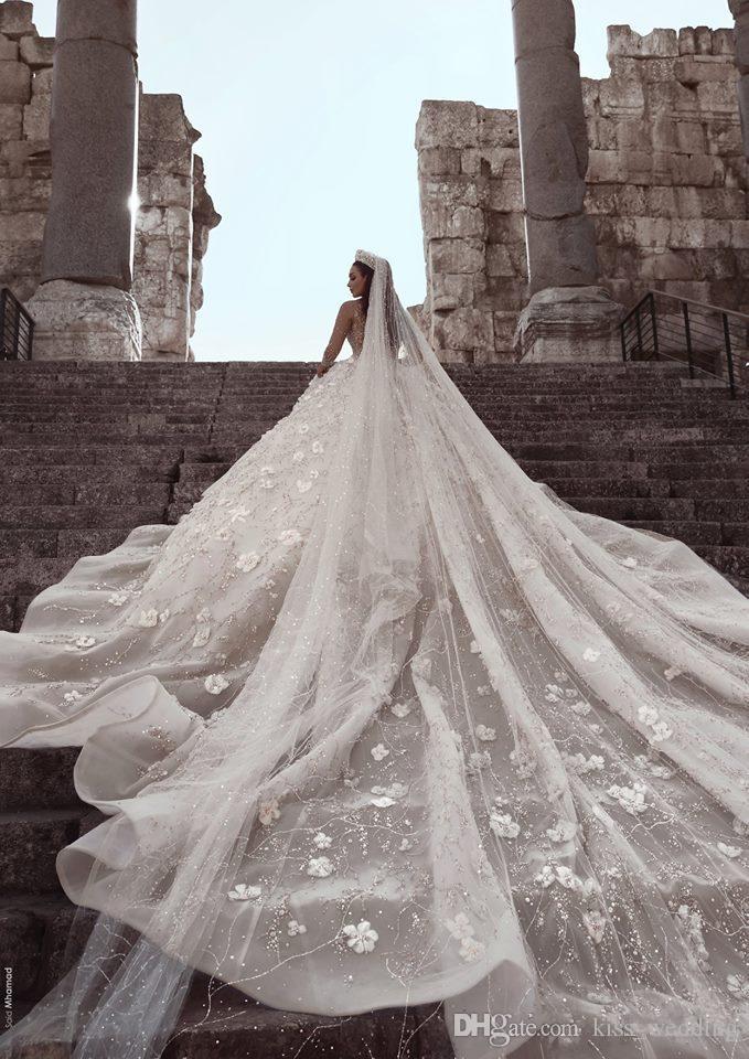 Luxrious Crystals Ball Gown Wedding Dress Dubai Middle East Wedding Gown 3D Appliqued Chapel Train robe de mariée Plus Size